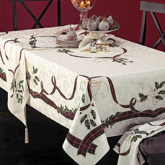 LENOX 60x120" Christmas Holiday Nouveau Tablecloth - Picture 3 of 3